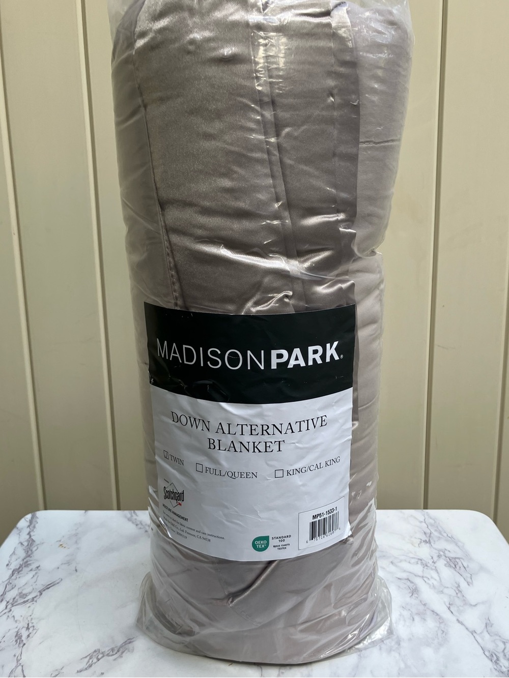Madison Park down alternative blanket taupe NWT lightweight cozy fall - Picture 3 of 7